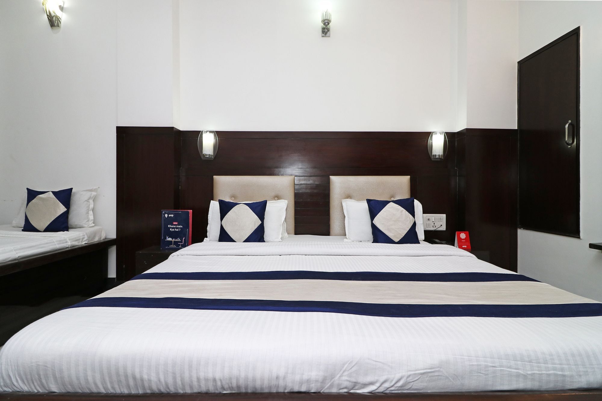 אגרה Oyo 9974 Hotel Taj Prince מראה חיצוני תמונה