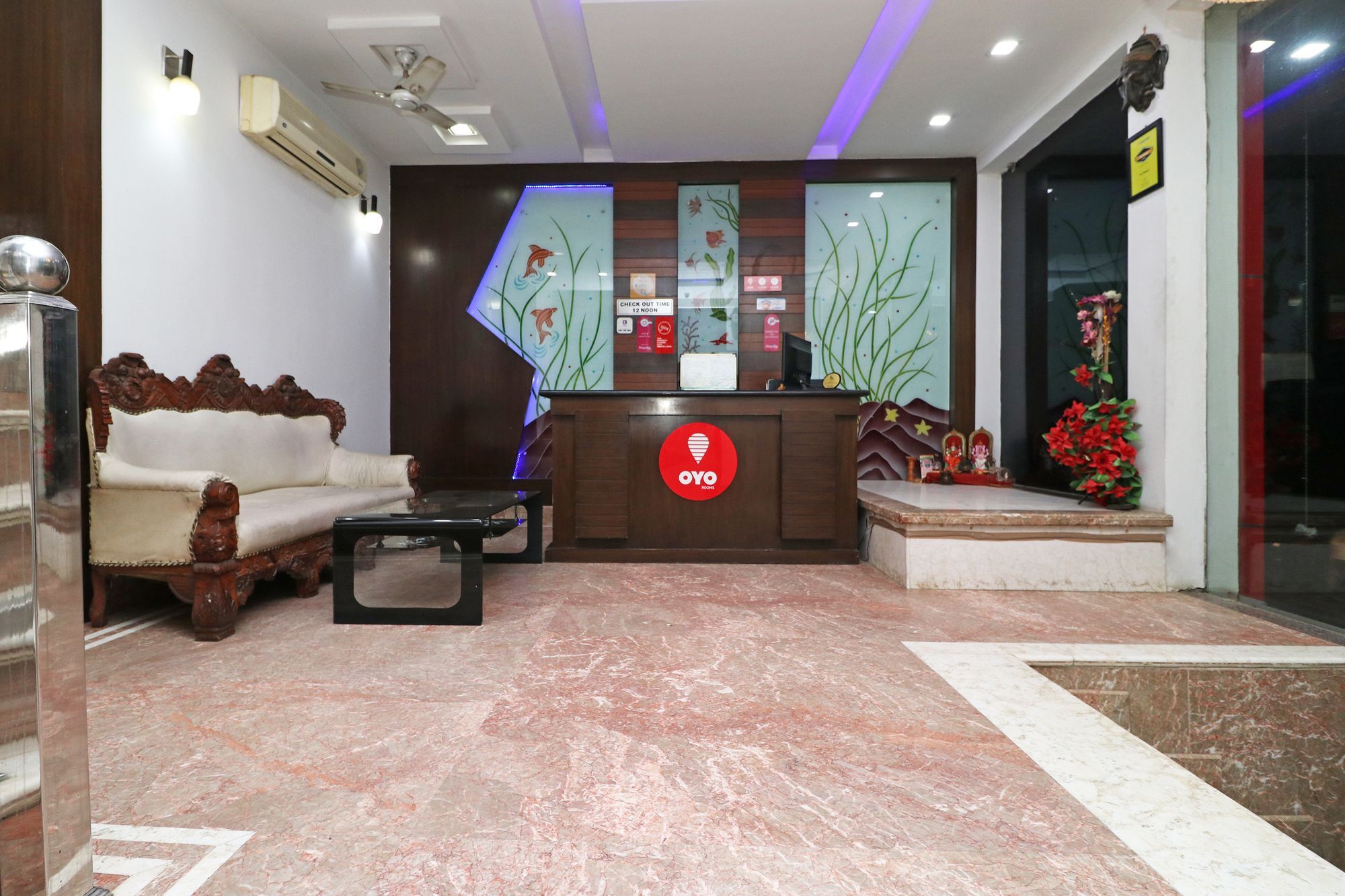 אגרה Oyo 9974 Hotel Taj Prince מראה חיצוני תמונה